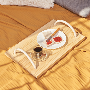 Bandeja de madeira pinus com corda