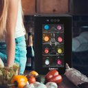 Ver imagem 5 de Cuisinart Adega Climatizada 8 Garrafas com Painel Touch (preta)
