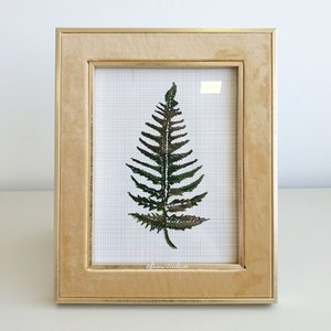 Porta Retrato de Veludo Dourado 15 x 20