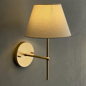 Arandela Luminária de Parede Microfone Dourado Bivolt de Alumínio com Cúpula Bege Ref 19