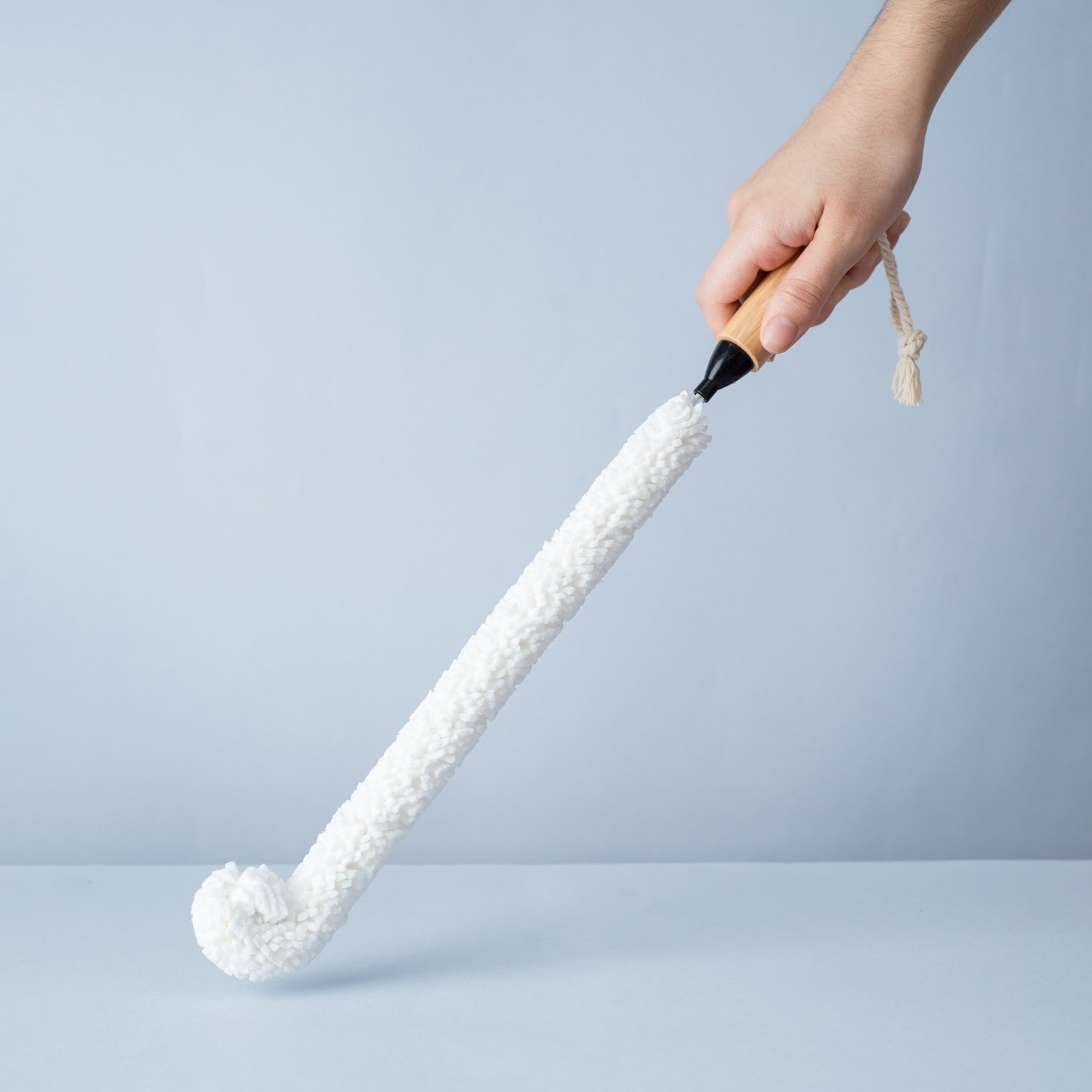 Escova de limpeza flexível para jarras cabo de bambu - Oikos - 3