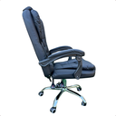 Ver imagem 3 de Cadeira Presidente Diretor Executive em Courino com Base Cromada e Rodinhas