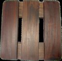 Ver imagem 6 de Suporte de Madeira com Rodinhas para Vasos ou Botijão 30x30 Cm