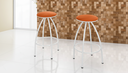 Ver imagem 1 de Kit 2 Banquetas sem Encosto de 70cm:laranja/branco