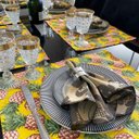 Ver imagem 2 de Kit 30 Guardanapo em Jacquard Preto e Dourado 40x40cm - Atacado