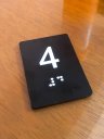 Ver imagem 2 de Kit 10 Placas Braile Ps do 4° Andar Elevador Preto