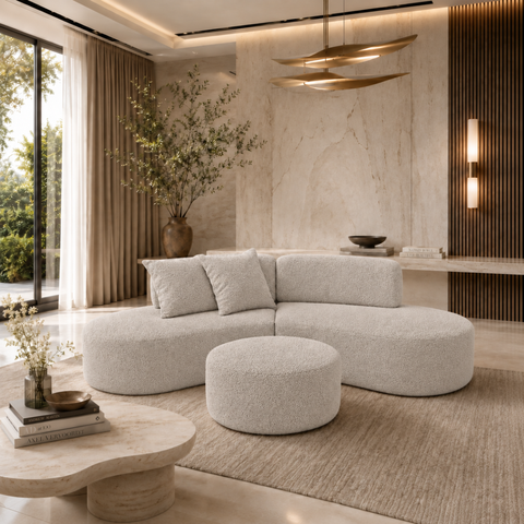 Sofá Curvo Virgínia 2,5m em Bouclé Moscow Design Orgânico com Puff e Almofadas