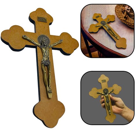 Crucifixo Cruz de Parede Medalha de São Bento Madeira Mdf 25 Cm