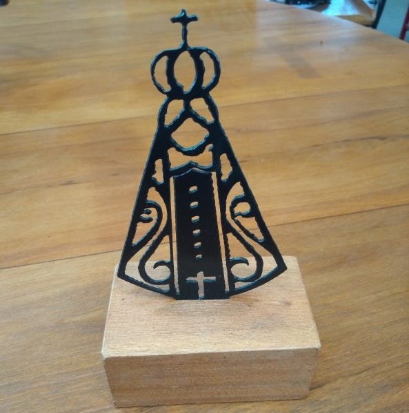 Enfeite religioso pedestal de Nossa Senhora para salas quartos escritórios lojas artesanato rústico - 4