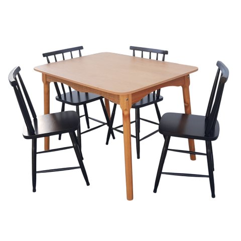 Jogo de Jantar Colonial Brisa Mesa 110x80 Cm Mel + 04 Cadeiras Preta Rustico