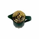 Ver imagem 4 de Garrafa Térmica Verde e Detalhes Dourado 700ml - 29x20cm - Resistente a Vazamentos - Design Elegante