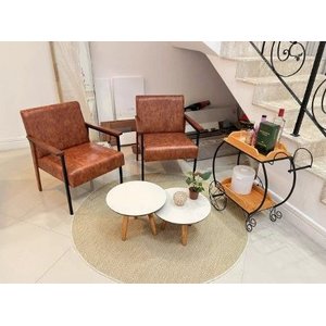 Conjunto 2 Poltronas Decorativa Fontana Courino Caramelo