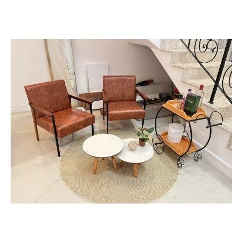 Conjunto 2 Poltronas Decorativa Fontana Courino Caramelo