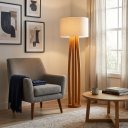 Ver imagem 1 de Luminária de Chão Piso Madeira Maciça Cúpula de Tecido Harmonia para Sala e Quarto:Offwhite
