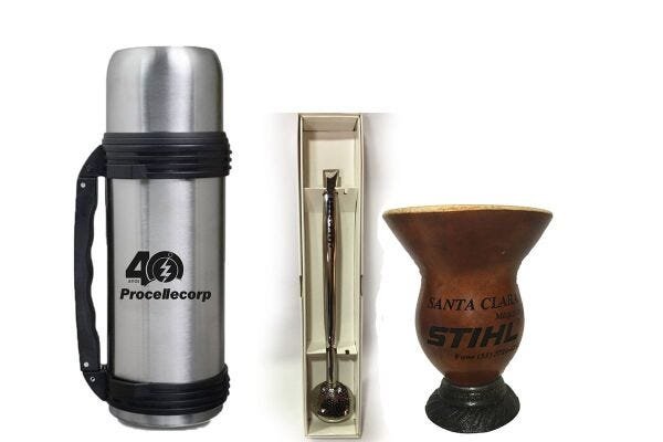 Kit de Chimarrão personalizado Cuia lisa tradicional bomba e garrafa térmica - 1