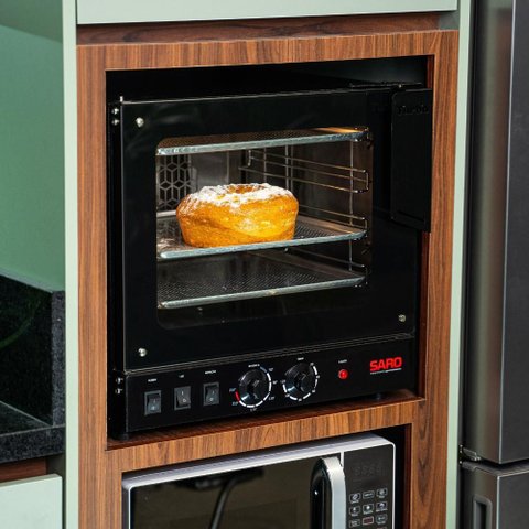 Forno Turbo Elétrico 4 Esteiras Saro Ft22 2500w com Interior de Inox Preto 220v