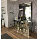 Ver imagem 1 de Kit Espelho Moldura Bisote + Aparador Luxo Cristal