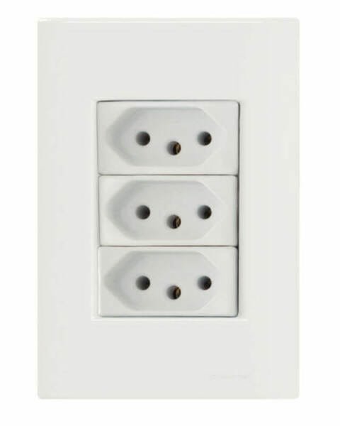 Conjunto 3 tomadas 2p+T 10a 250v 4x2 - GIZ - 1