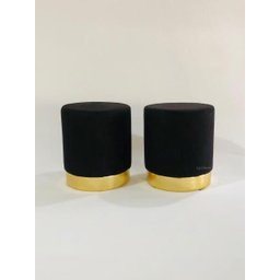 Kit 2 Puff Veludo Preto Base Dourada - 3