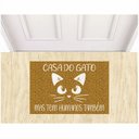 Ver imagem 1 de Tapete Casa do Gato Mas Tem Humanos Aqui Também 60x40 Cm.:ouro