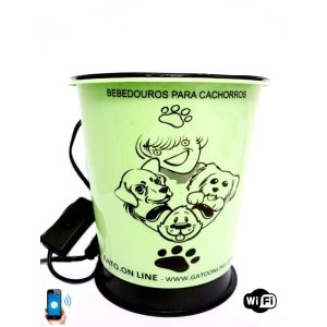 Bebedouro para caes Plastico verde 2000 ml com WIFI Bivolt