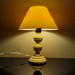 Abajur Moderno Luminária Quarto Sala Perry Bege e Dourado - 6