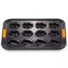 Forma com 12 Moldes Natalinos Preto Le Creuset - 3
