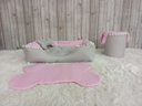 Ver imagem 2 de Kit Pet Caes e Gatos Cesto Organizador Cama P Personalizada Jogo Americano Rosa Caminha P com Ziper