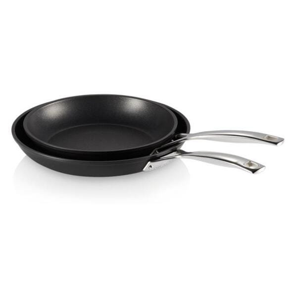 Jogo com 2 Frigideiras Rasas 24 cm e 28 cm Non-Stick Pro Le Creuset - 1