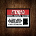 Ver imagem 1 de Kit 5 Placas De Atenção Mantenha A Porta Fechada Condomínio