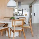 Ver imagem 1 de Mesa de Jantar Cone Redonda 110cm em Laca - Branco