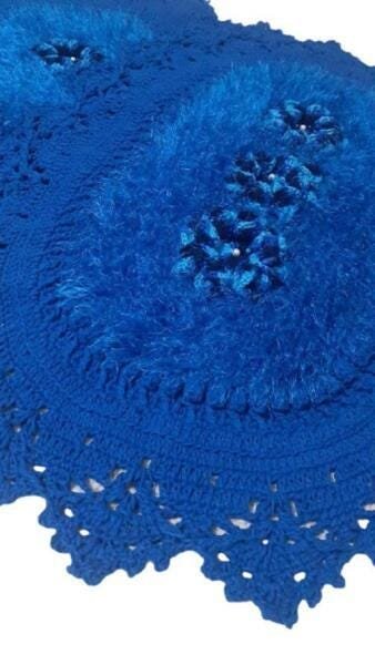 Tapete de Crochê Oval Azul Artesanal - 3