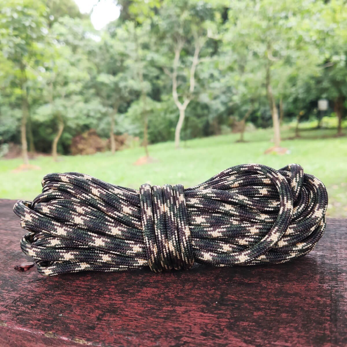 Corda Paracord Nylon 6mm X 30m - Nera, Intrecciata, Per Campeggio, Escursionismo E Uso Domestico