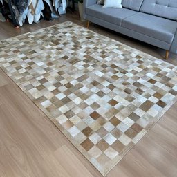 Tapete de Couro Tons de Bege Médio 2,00x3,00 Quadriculado Placa 10cm - 1