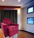 Ver imagem 1 de Poltrona Amamentação Retratil E Reclinavel Sala Quarto Mamae Sofia Vermelho