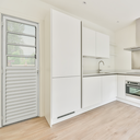 Ver imagem 2 de Porta Basculante Aluminio Branco 2.10x 0.80 Lado Direito - Hale