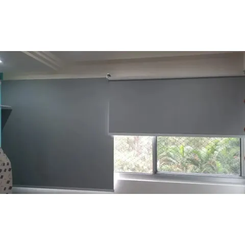 Cortina Persiana Rolô Rolon Blackout Cinza 0,90m X 1,90m S/ Bandô