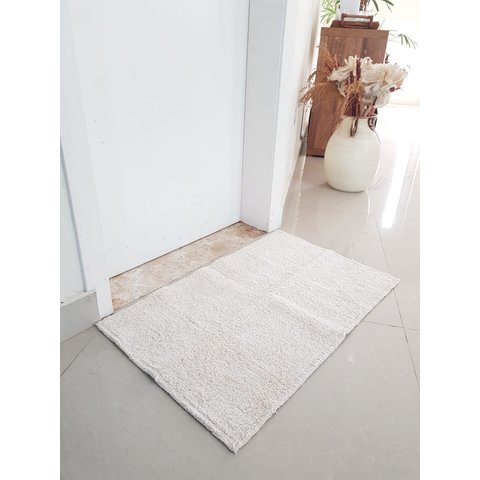 Kit 3 Tapetes Algodão para Banheiro, quarto, sala, - Tamanho - 0,50 x 0,80 - Pelo Baixo- Cor Cru