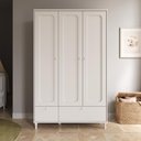 Ver mais imagens de Quarto Bebê Completo Berço Cômoda e Guarda-roupa Fofura - Branco