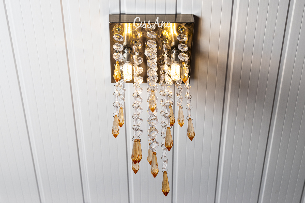 lustre pendente sala quarto com ponteiras douradas 15x30 cm maravilhso cissane - 1