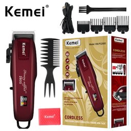 Maquina de Cortar Cabelo Profissional sem Fio Kemei Km 2600 - 2