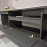 Rack para Tv com Prateleira 150cm Retro Mdf Grafite Dallas - On Móveis - 5
