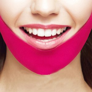 MÁSCARA ELIMINA PAPADA DEFINE CONTORNO FACIAL V-LINE CASAS ALMEIDAS Máscara Elimina Papada Define Co