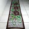 Tapete Passadeira Grande 3 Mts Pintado A Mão Flor Marrom 03 - 1