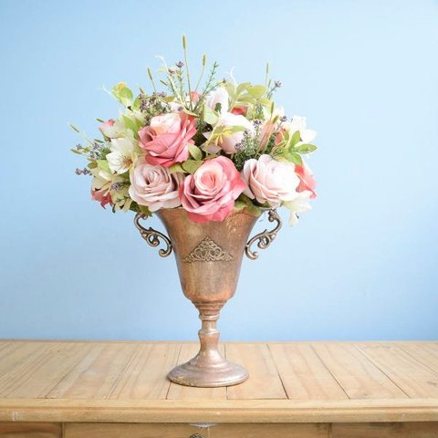 Flores artificiais Arranjo de Flores Rosas e Astromélias no Taça Rose Gold|Formosinha