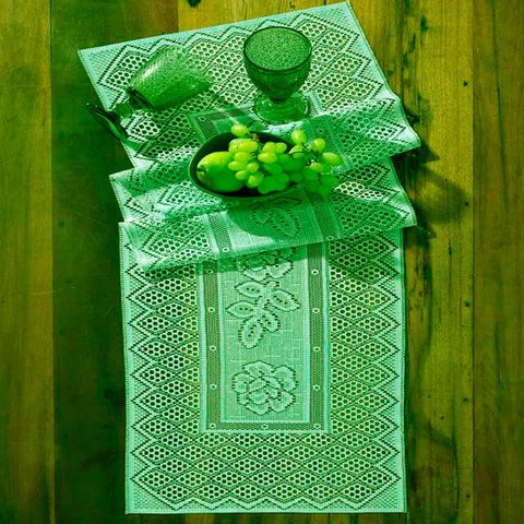 Trilho de Mesa Interlar Renda 100% Poliéster Color 40cm X 150cm Pistache