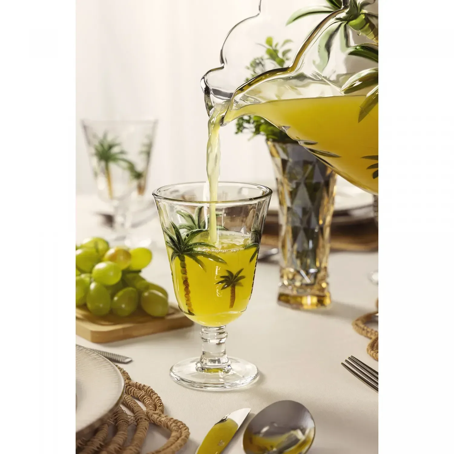 Ver imagem 2 de Taca Palm Tree Handpaint 450ml Cristal Ecologico