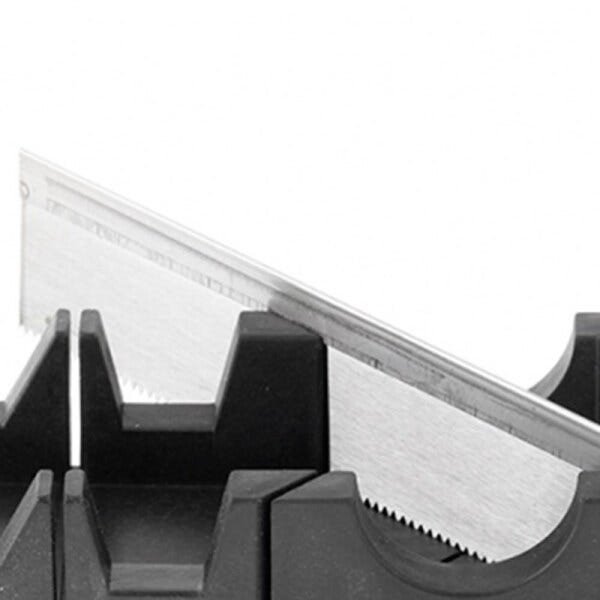 Caixa 300mm manual meia esquadria com serra plastica corta em angulos - 3