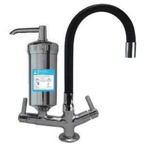 2141 C80 Torneira Gourmet com Filtro Bica Móvel e Tubo Flexível Preto com Arejador Acoplado para Pia