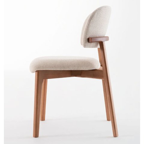 Cadeira de Jantar Lina Tecido Tricô Cru Madeira Mel - Ooca Móveis